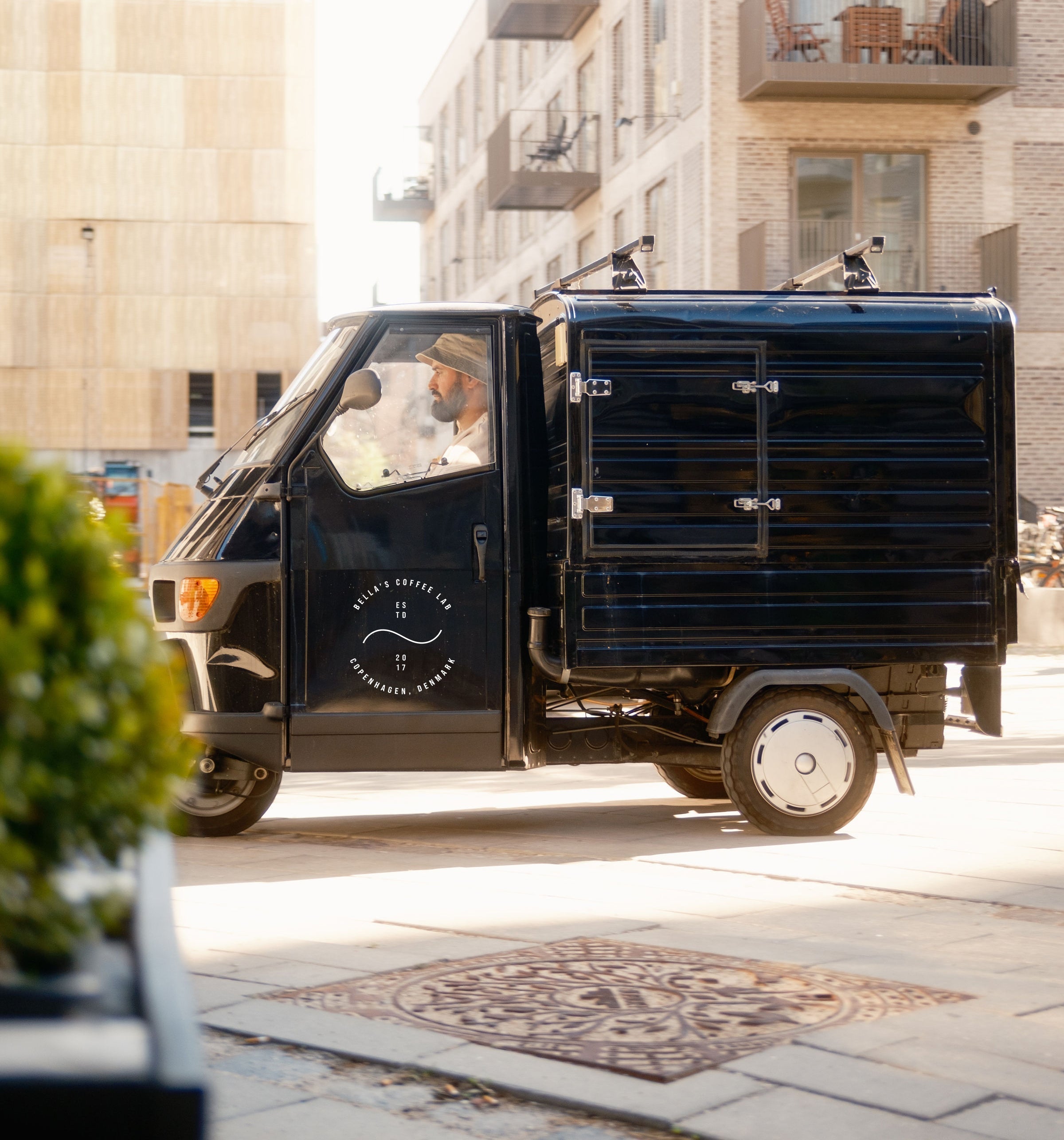 Kaffevogn i København – Lej Mobil Barista til Events | Bella Coffee Lab - Bellas Coffee Lab